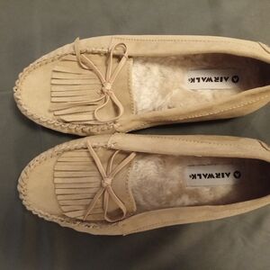 Airwalk Women's Beige Moccasins
